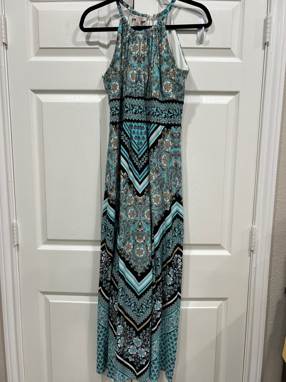 Women’s Teal Patterned Halter Maxi Dress